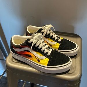 Vans Flame Shoes Size 6.5 Women’s